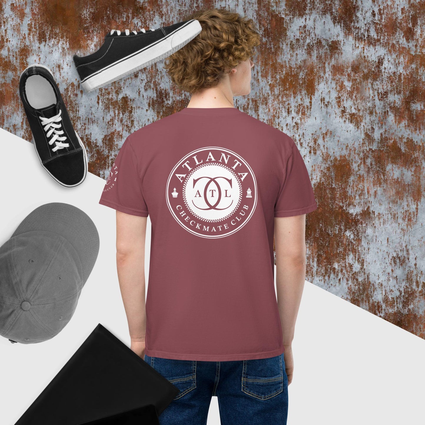 Unisex garment-dyed pocket t-shirt